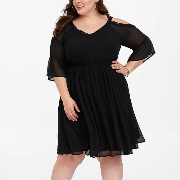 torrid Dresses & Skirts - Torrid Chiffon Cold Shoulder Skater Dress Plus Size 1X Black Bell Sleeves NWT